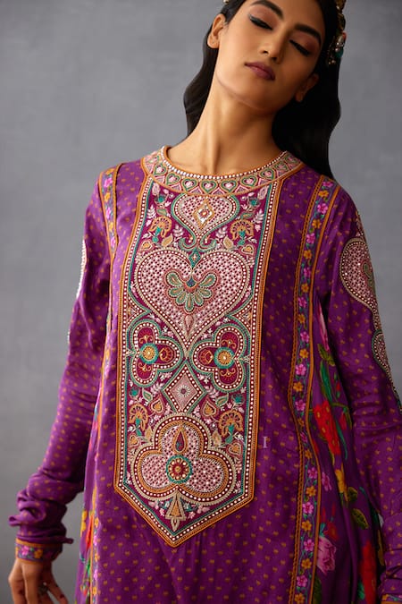Torani Purple Cotton, Silk Embroidery Round Dil Kusha Eira Floral Print Kurta Pant Set Online at Aza Fashions Torani_Purple Cotton, Silk Embroidery Round Dil Kusha Eira Floral Print Kurta Pant Set _Online_at_Aza_Fashions