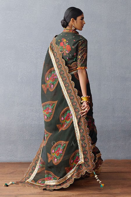 Shop Torani Black Organza Embroidery Dil Shaad Aiman Blossom Print Saree at Aza Fashions Shop_Torani_Black Organza Embroidery Dil Shaad Aiman Blossom Print Saree _at_Aza_Fashions