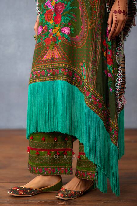 Torani Green Chanderi Tassels Round Neck Dil Saaz Ava Phoolkari Print Kaftan With Pant Online at Aza Fashions Torani_Green Chanderi Tassels Round Neck Dil Saaz Ava Phoolkari Print Kaftan With Pant _Online_at_Aza_Fashions