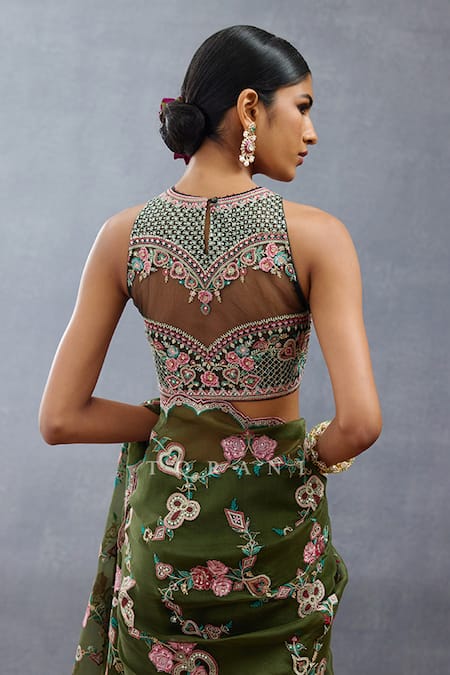 Torani Dil Saaz Raha Fleur Embroidered Blouse 