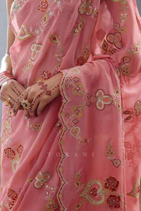 Buy Torani Pink Organza Sequins, Embroidery Dil Ruba Safiyya Persian Spade Saree Online at Aza Fashions Buy_Torani_Pink Organza Sequins, Embroidery Dil Ruba Safiyya Persian Spade Saree _Online_at_Aza_Fashions