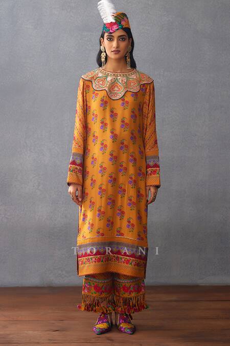 Torani Yellow Kota Doria, Silk Sequins, Embroidery, Dil Seher Sameena Print Kurta Set Online at Aza Fashions Torani_Yellow Kota Doria, Silk Sequins, Embroidery, Dil Seher Sameena Print Kurta Set _Online_at_Aza_Fashions