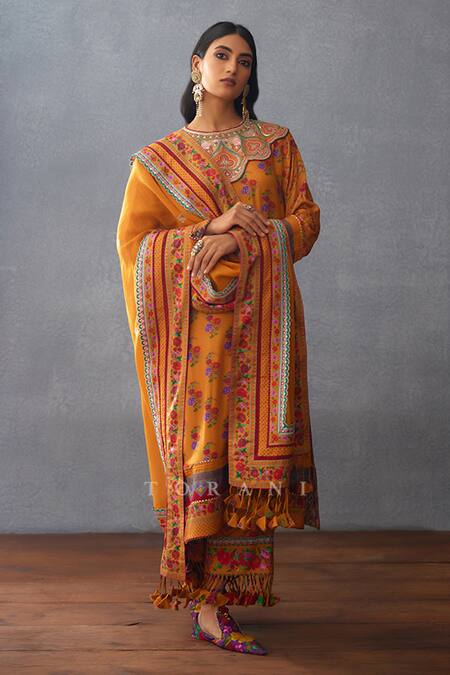 Shop Torani Yellow Kota Doria, Silk Sequins, Embroidery, Dil Seher Sameena Print Kurta Set Shop_Torani_Yellow Kota Doria, Silk Sequins, Embroidery, Dil Seher Sameena Print Kurta Set