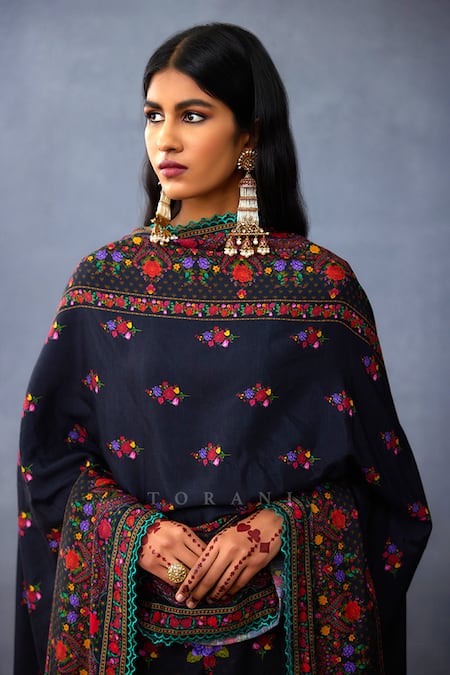 Buy_Torani_Black Cotton, Silk Sequins, Embroidery Dil Shaad Fareha Print Kurta Pant Set 