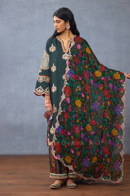 Shop Torani Green Cotton, Silk Embroidery, Sequins Collared Dil Shaad Maira Kurta Set Online at Aza Fashions Shop_Torani_Green Cotton, Silk Embroidery, Sequins Collared Dil Shaad Maira Kurta Set _Online_at_Aza_Fashions