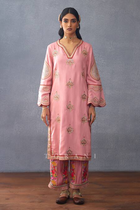 Shop Torani Pink Cotton, Silk Sequins, Embroidery Split V-neck Dil Ruba Asma Kurta Set Online at Aza Fashions Shop_Torani_Pink Cotton, Silk Sequins, Embroidery Split V-neck Dil Ruba Asma Kurta Set _Online_at_Aza_Fashions