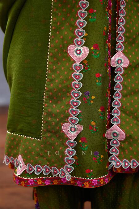 Buy Torani Green Handloom Cotton, Chanderi Tassels, Dil Saaz Aaliyah Printed Angarkha Set Buy_Torani_Green Handloom Cotton, Chanderi Tassels, Dil Saaz Aaliyah Printed Angarkha Set