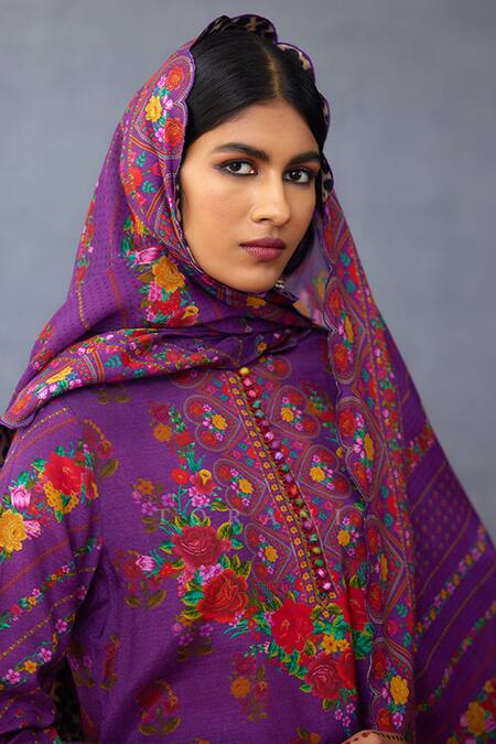 Torani Purple Cotton, Silk Embroidery Mandarin Collar Dil Kusha Zainab Print Kurta Set Online at Aza Fashions Torani_Purple Cotton, Silk Embroidery Mandarin Collar Dil Kusha Zainab Print Kurta Set _Online_at_Aza_Fashions