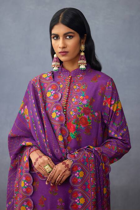 Shop Torani Purple Cotton, Silk Embroidery Mandarin Collar Dil Kusha Zainab Print Kurta Set Shop_Torani_Purple Cotton, Silk Embroidery Mandarin Collar Dil Kusha Zainab Print Kurta Set