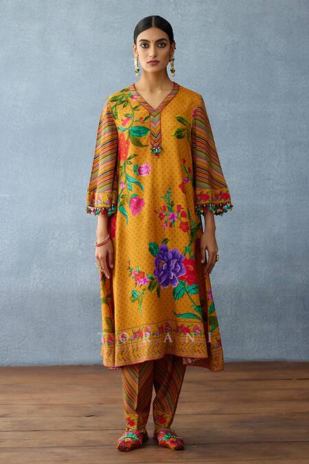 Torani Yellow Cotton, Silk Embroidery, Lace, Tassels Dil Seher Faiza Print Kurta Set Online at Aza Fashions Torani_Yellow Cotton, Silk Embroidery, Lace, Tassels Dil Seher Faiza Print Kurta Set _Online_at_Aza_Fashions
