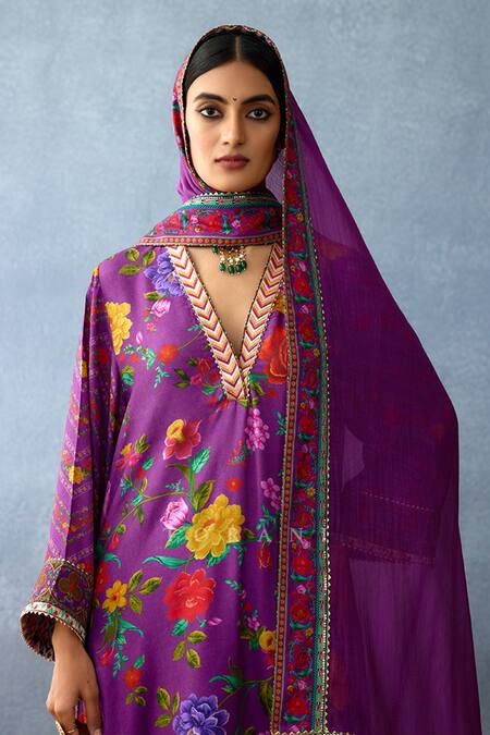 Shop Torani Purple Cotton, Silk Embroidery, Gota Patti Dil Kusha Gazal Rose Print Kurta Set Shop_Torani_Purple Cotton, Silk Embroidery, Gota Patti Dil Kusha Gazal Rose Print Kurta Set