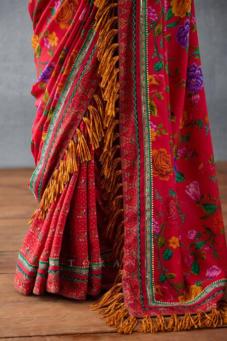 Buy Torani Red Silk Tassels Dil Surkh Gazal Floral Print Saree Online at Aza Fashions Buy_Torani_Red Silk Tassels Dil Surkh Gazal Floral Print Saree _Online_at_Aza_Fashions