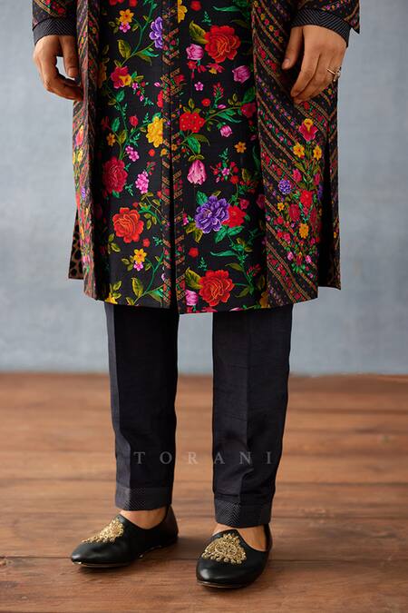 Buy Torani Black Jersey, Silk Embroidery Dil Shaad Naji Print Sherwani Set Buy_Torani_Black Jersey, Silk Embroidery Dil Shaad Naji Print Sherwani Set