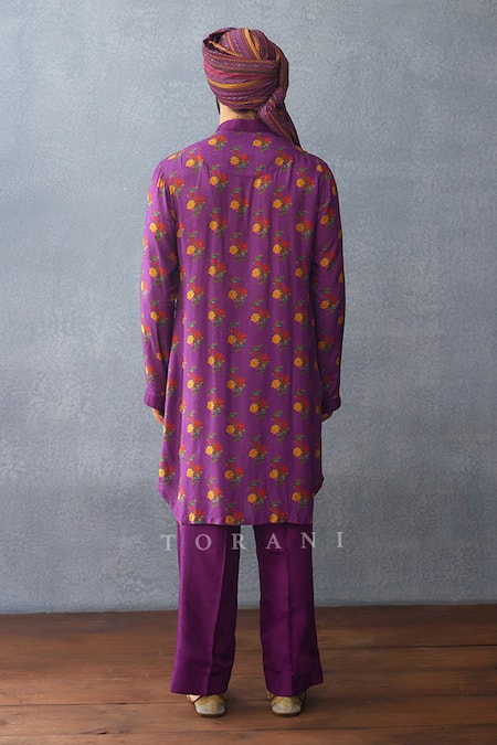 Shop Torani Purple Muslin, Silk Embroidery Dil Kusha Mutaz Embossed Jacket And Kurta Set at Aza Fashions Shop_Torani_Purple Muslin, Silk Embroidery Dil Kusha Mutaz Embossed Jacket And Kurta Set _at_Aza_Fashions