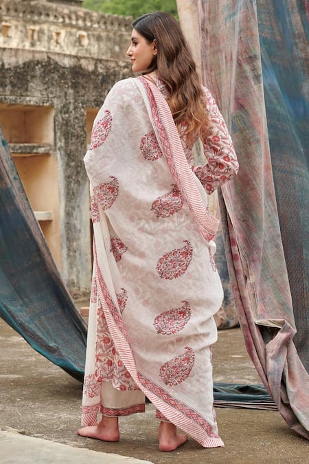 Karaj Jaipur Red Chanderi, Cotton Sequins, Embroidery V-neck Jaal Print V Kurta Pant Set Online at Aza Fashions Karaj Jaipur_Red Chanderi, Cotton Sequins, Embroidery V-neck Jaal Print V Kurta Pant Set _Online_at_Aza_Fashions