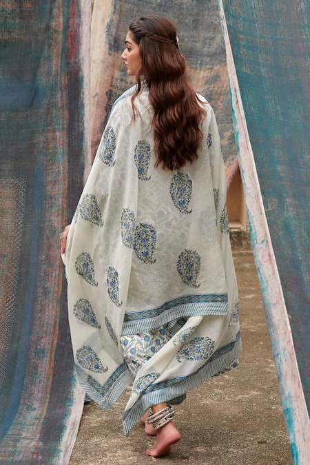 Shop Karaj Jaipur Blue Chanderi, Cotton Sequins V-neck Jaal Pattern V Kurta Pant Set at Aza Fashions Shop_Karaj Jaipur_Blue Chanderi, Cotton Sequins V-neck Jaal Pattern V Kurta Pant Set _at_Aza_Fashions