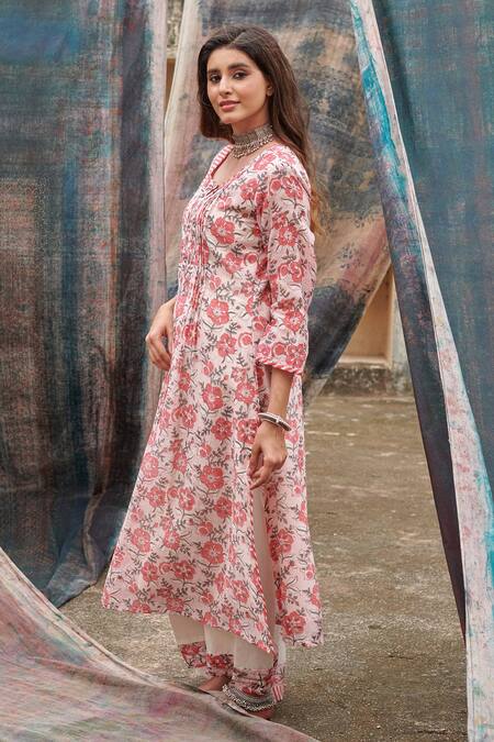 Buy Karaj Jaipur Red Chanderi, Cotton Split V-neck Floral Jaal Print Kurta Pant Set Online at Aza Fashions Buy_Karaj Jaipur_Red Chanderi, Cotton Split V-neck Floral Jaal Print Kurta Pant Set _Online_at_Aza_Fashions