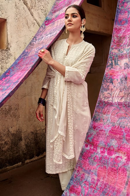 Shop_Karaj Jaipur_Ivory Chanderi, Cotton, Chiffon Embroidery Split V-neck Chikankari Kurta Set _Online_at_Aza_Fashions