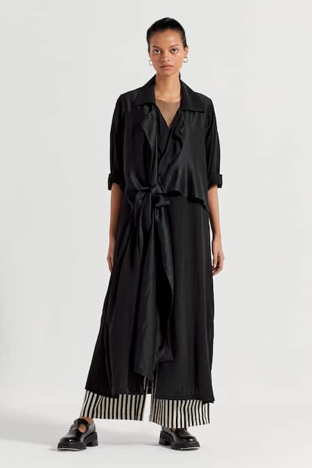 Three_Black Poplin Stripe Pattern Flared Pant  _Online_at_Aza_Fashions