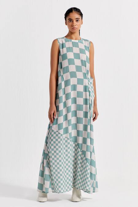 Three_Green Crepe Round Neck Checkered Pattern Asymmetric Dress _Online_at_Aza_Fashions