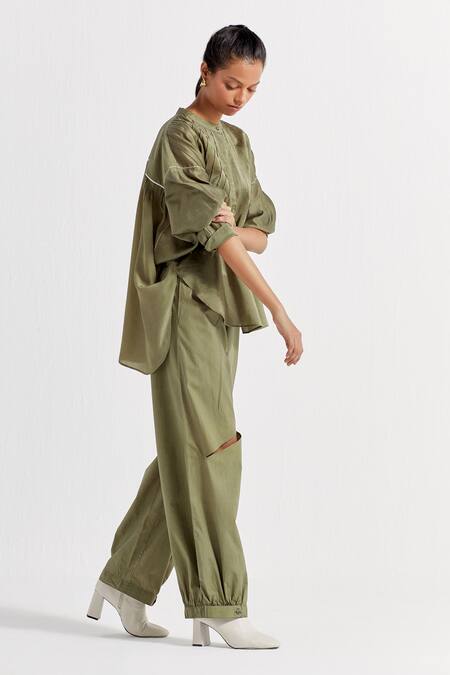 Buy_Three_Green 100% Cotton Poplin Solid Straight Pant  _Online_at_Aza_Fashions