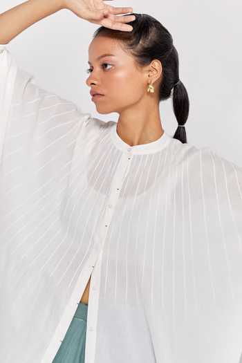 Shop Three White , Handloom Embroidery Collared Solid Pintucked Kaftan Online at Aza Fashions Shop_Three_White , Handloom Embroidery Collared Solid Pintucked Kaftan _Online_at_Aza_Fashions
