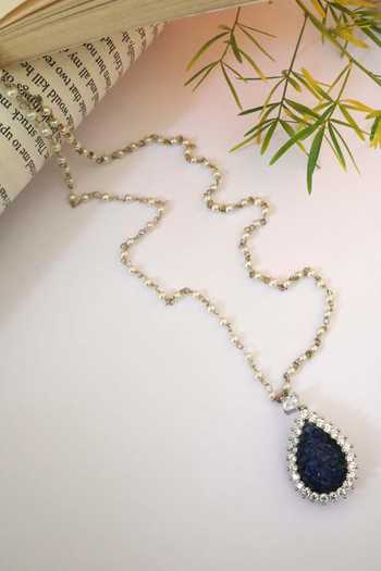 Shop Do Taara Blue Polki Studded Pendant Necklace at Aza Fashions Shop_Do Taara_Blue Polki Studded Pendant Necklace _at_Aza_Fashions