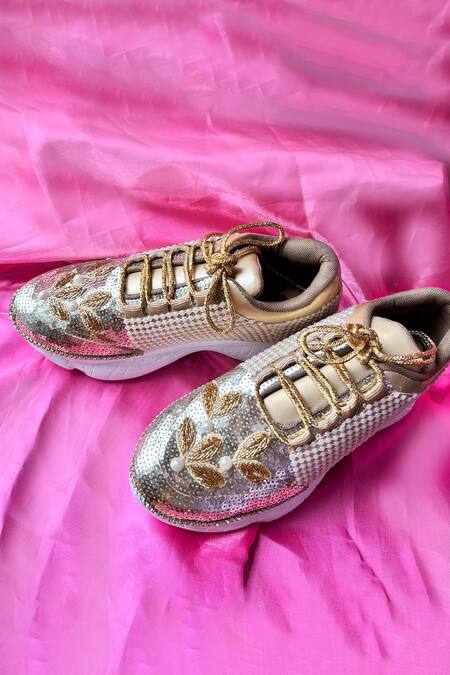 Chal Jooti_Gold Cut Work, Pearls, Sequins Pretty Peonies Embellished Shoes_Online_at_Aza_Fashions