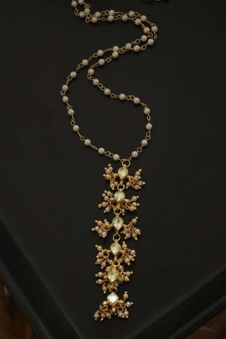 Do Taara_Gold Plated Pearl Embellished Kundan Unit Necklace _Online_at_Aza_Fashions