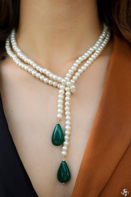 Do Taara Drop Stone & Pearl Knot Necklace 