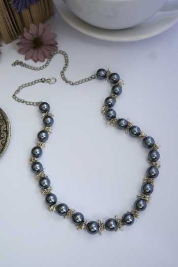 Buy Do Taara Grey Toned Pearl Choker Necklace Online at Aza Fashions Buy_Do Taara_Grey Toned Pearl Choker Necklace _Online_at_Aza_Fashions