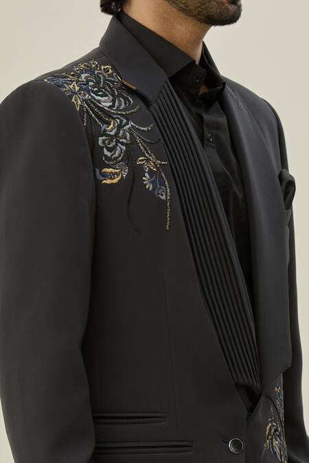 Shop Arihant Rai Sinha Grey Polyester, Silk Cut Work Abstract Embroidered Blazer And Pant Set Online at Aza Fashions Shop_Arihant Rai Sinha_Grey Polyester, Silk Cut Work Abstract Embroidered Blazer And Pant Set_Online_at_Aza_Fashions