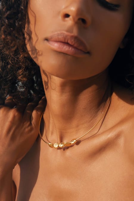 DE'Anma Gold Plated Thio Abstract Pendant Necklace