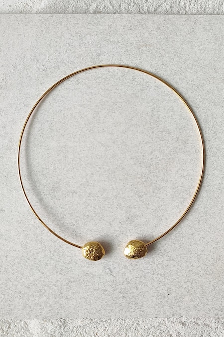 Buy_DE'Anma_Gold Plated Lia Abstract Charm Necklace _Online_at_Aza_Fashions