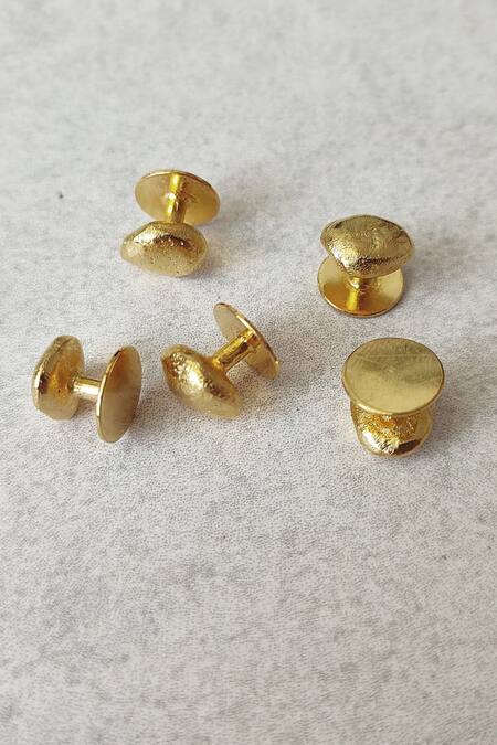 DE'Anma_Gold Plated Iris Circular Shaped Buttons - Set Of 5 _Online_at_Aza_Fashions