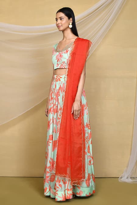 Naintara Bajaj_Green Chinon, Organza Scoop Neck Floral Printed Gathered Lehenga Set _at_Aza_Fashions