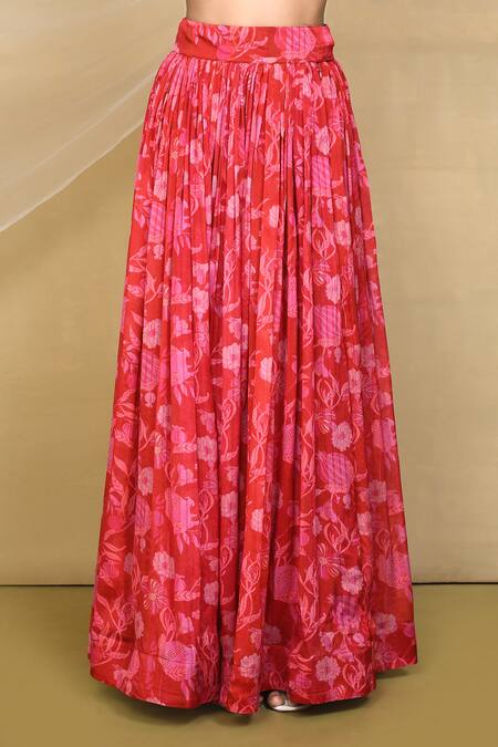 Samyukta Singhania_Red Chiffon Embroidery V-neck Pomegranate Print Gathered Lehenga Blouse Set_Online_at_Aza_Fashions