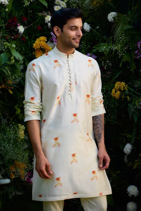 Buy_Shyam Narayan Prasad_White Chanderi Floral Pattern Kurta And Trouser Set _Online_at_Aza_Fashions