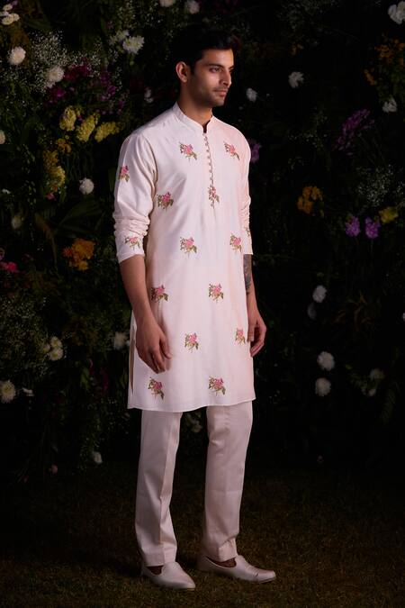 Shyam Narayan Prasad_White Silk, Chanderi Embroidery Floral Pattern Kurta And Trouser Set _Online_at_Aza_Fashions