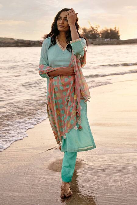 Buy Saundh Green , Satin Lace, Sequins, Kinari Neckline Embellished Kurta Set Buy_Saundh_Green , Satin Lace, Sequins, Kinari Neckline Embellished Kurta Set