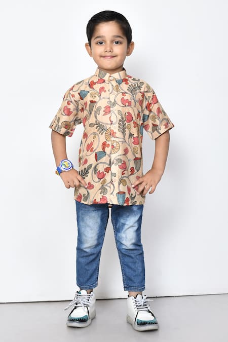 Banana Bee Beige Cotton Printed Floral Shirt
