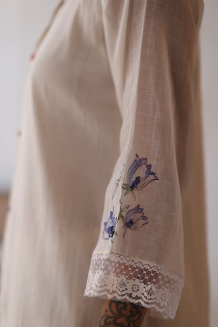 Begum Ivory Silk, Cotton, Beads, Embroidery Amaltas Hand Kurta Set Online at Aza Fashions Begum_Ivory Silk, Cotton, Beads, Embroidery Amaltas Hand Kurta Set _Online_at_Aza_Fashions