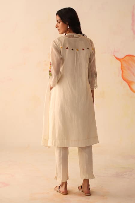 Shop Begum Ivory Chanderi Silk, Cotton Embroidery, Zari, Tassels Round Aqsa Hand Kurta Set at Aza Fashions Shop_Begum_Ivory Chanderi Silk, Cotton Embroidery, Zari, Tassels Round Aqsa Hand Kurta Set _at_Aza_Fashions