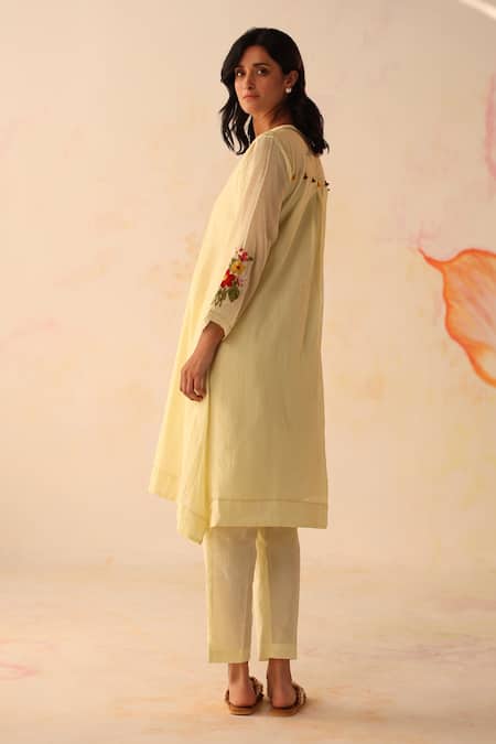 Shop Begum Yellow Chanderi Silk, Cotton Tassels, Embroidery Round Aqsa Hand Kurta Pant Set at Aza Fashions Shop_Begum_Yellow Chanderi Silk, Cotton Tassels, Embroidery Round Aqsa Hand Kurta Pant Set _at_Aza_Fashions