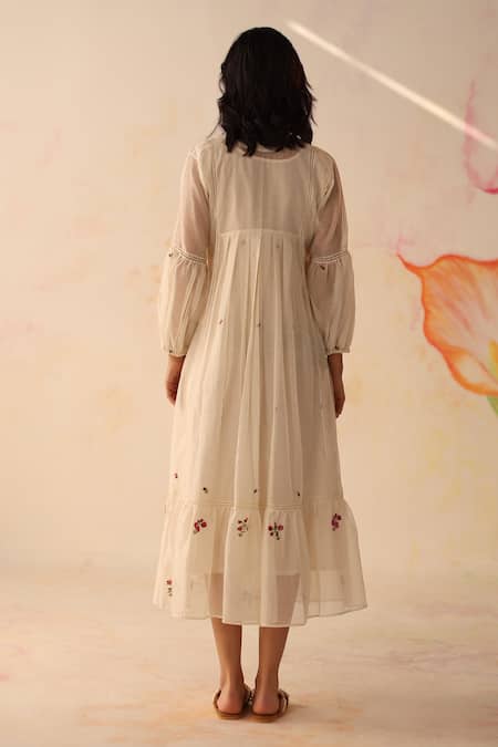 Shop Begum Ivory Chanderi, Cotton Embroidery Split V-neck Chinaar Hand Dress With Slip at Aza Fashions Shop_Begum_Ivory Chanderi, Cotton Embroidery Split V-neck Chinaar Hand Dress With Slip _at_Aza_Fashions