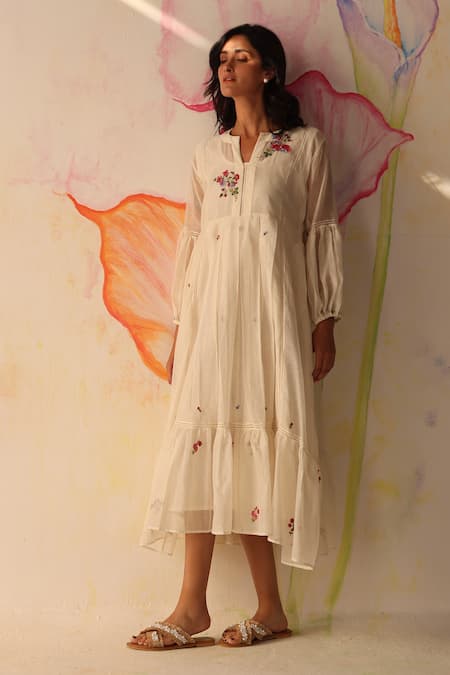 Shop Begum Ivory Chanderi, Cotton Embroidery Split V-neck Chinaar Hand Dress With Slip Online at Aza Fashions Shop_Begum_Ivory Chanderi, Cotton Embroidery Split V-neck Chinaar Hand Dress With Slip _Online_at_Aza_Fashions