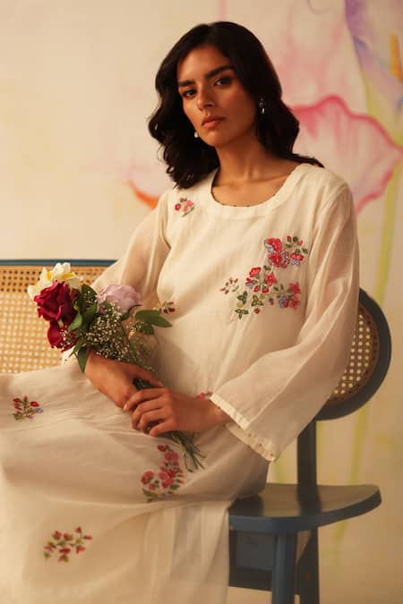 Begum Ivory Chanderi, Cotton Sequins, Beads, Fariha Hand Embroidered Dress With Slip at Aza Fashions Begum_Ivory Chanderi, Cotton Sequins, Beads, Fariha Hand Embroidered Dress With Slip _at_Aza_Fashions