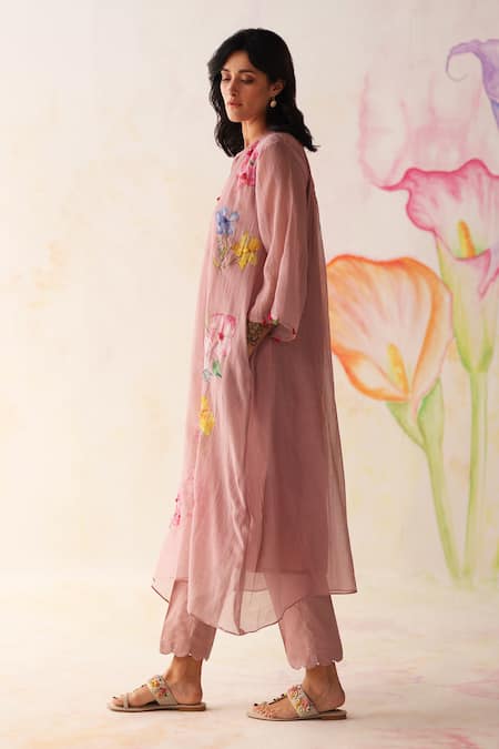Begum Pink Chanderi Silk, Cotton Embroidery Split V-neck Kesar Hand Kurta Set Online at Aza Fashions Begum_Pink Chanderi Silk, Cotton Embroidery Split V-neck Kesar Hand Kurta Set _Online_at_Aza_Fashions