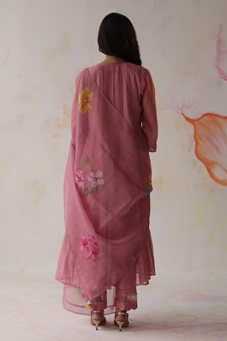 Shop Begum Peach Silk, Cotton, Beads, Embroidery Kinza Floral Kurta Set at Aza Fashions Shop_Begum_Peach Silk, Cotton, Beads, Embroidery Kinza Floral Kurta Set _at_Aza_Fashions