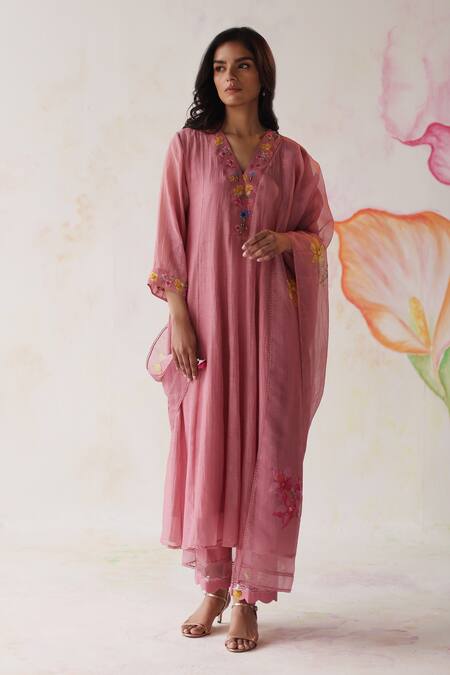Buy Begum Peach Silk, Cotton, Beads, Embroidery Kinza Floral Kurta Set Online at Aza Fashions Buy_Begum_Peach Silk, Cotton, Beads, Embroidery Kinza Floral Kurta Set _Online_at_Aza_Fashions
